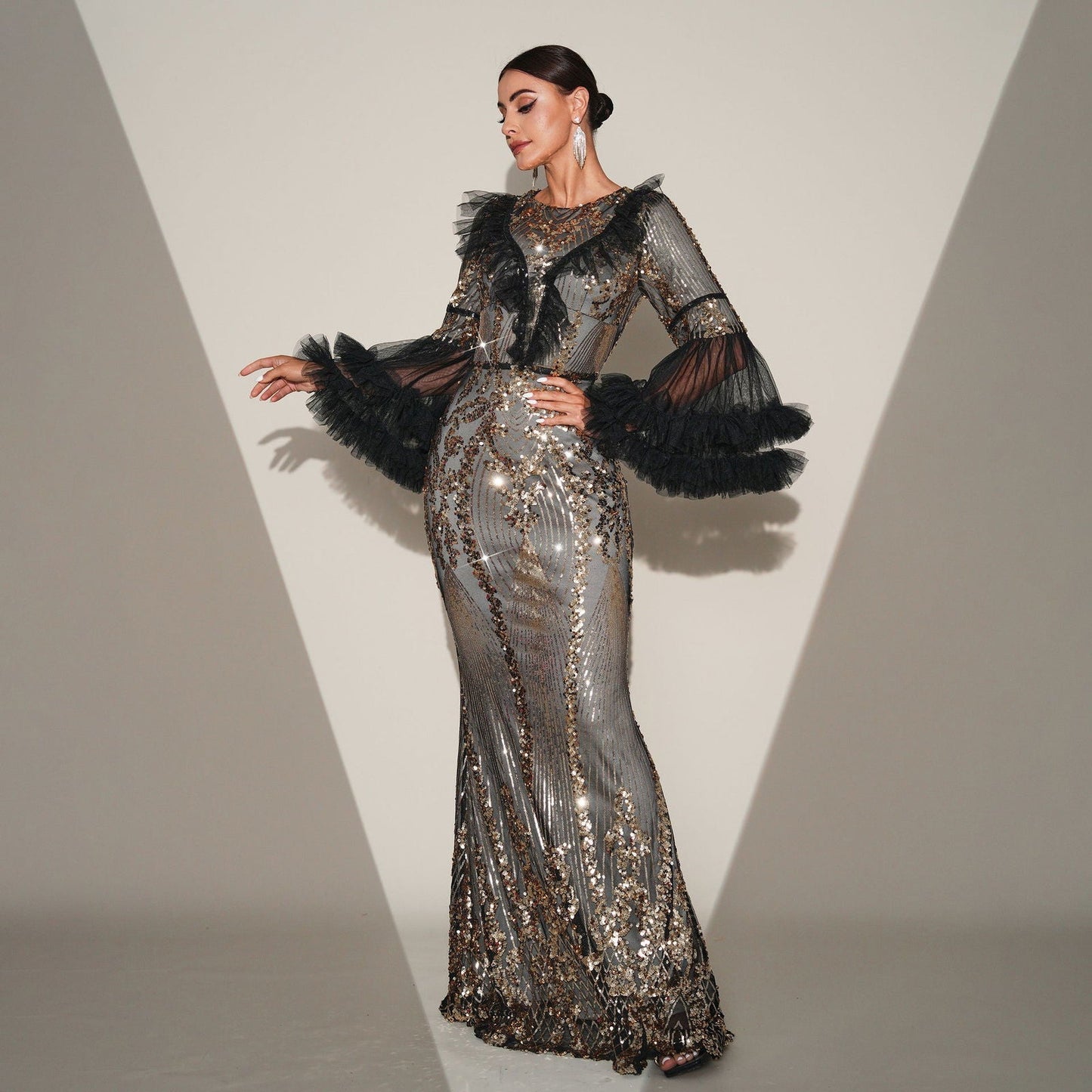 High End Long Sleeve Crew Neck Long Sequined Cocktail Fishtail Evening Dress Bridesmaid Dress