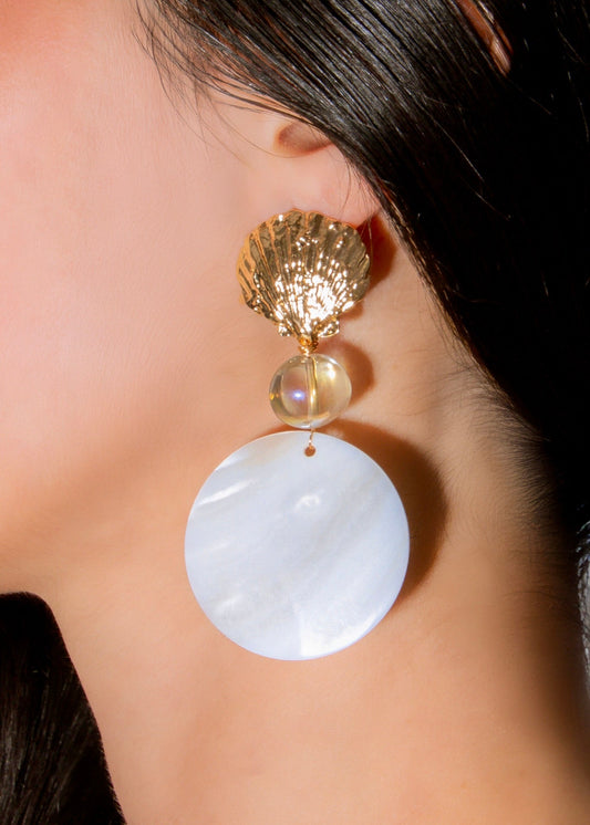 Shell Whisper Earrings Gold