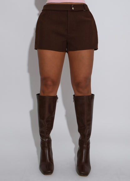 Sleek Form Short Brown