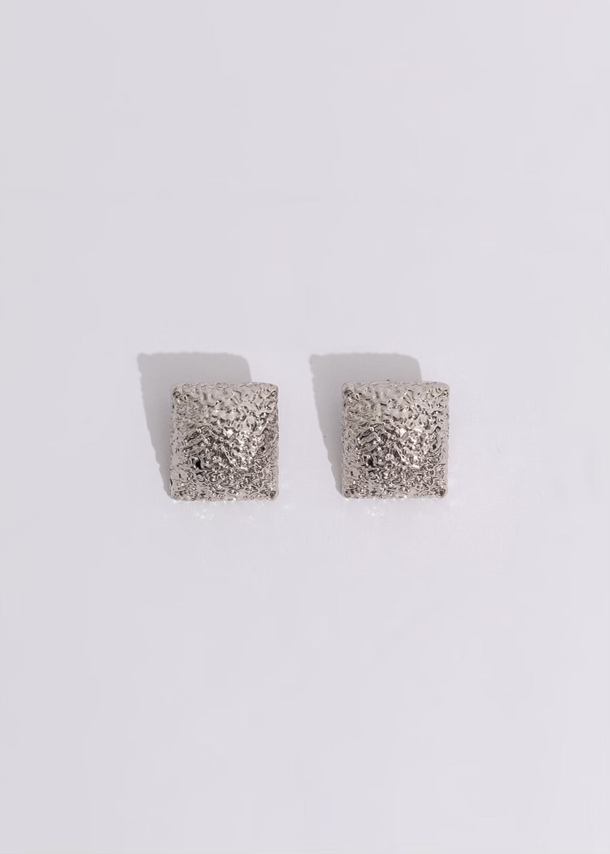 Dinner In The City Earrings Silver