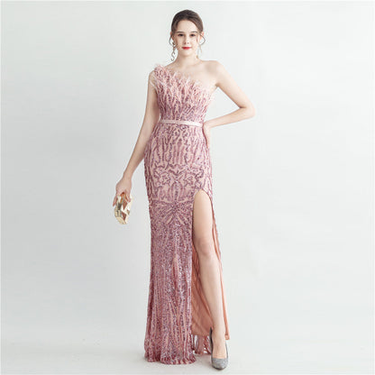 Heavy Industry Ostrich Hair Craft Bundle Hair Oblique Shoulder Side Slit High End Evening Dress