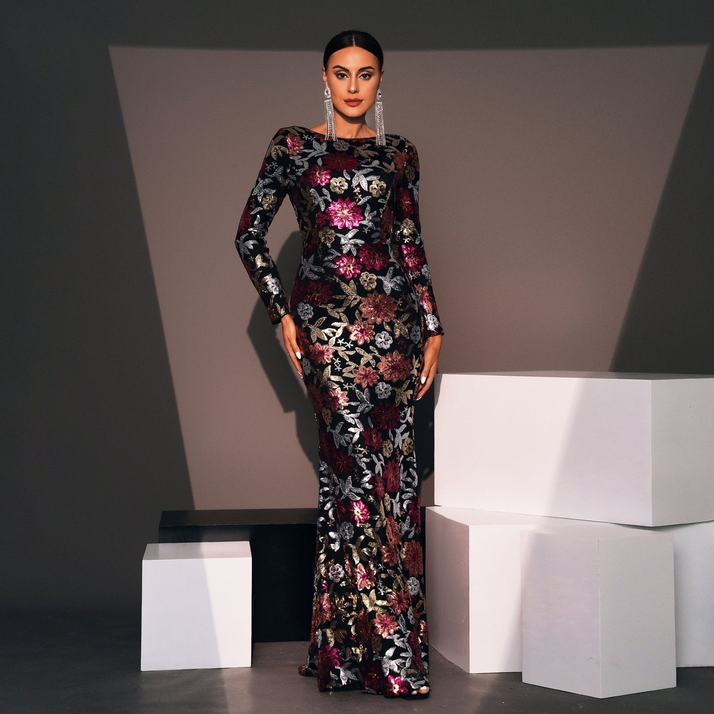 Evening Dress Long Sleeve Crew Neck Slim Long Sequined Cocktail Bridesmaid Dress