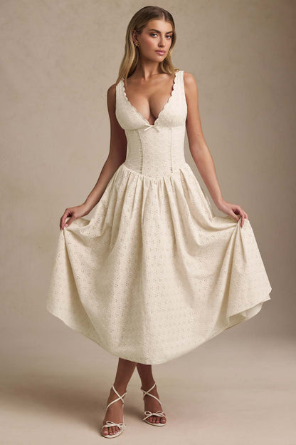 Heavy Embroidery Slim Fit Suspender Dress