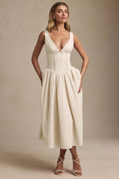 Heavy Embroidery Slim Fit Suspender Dress