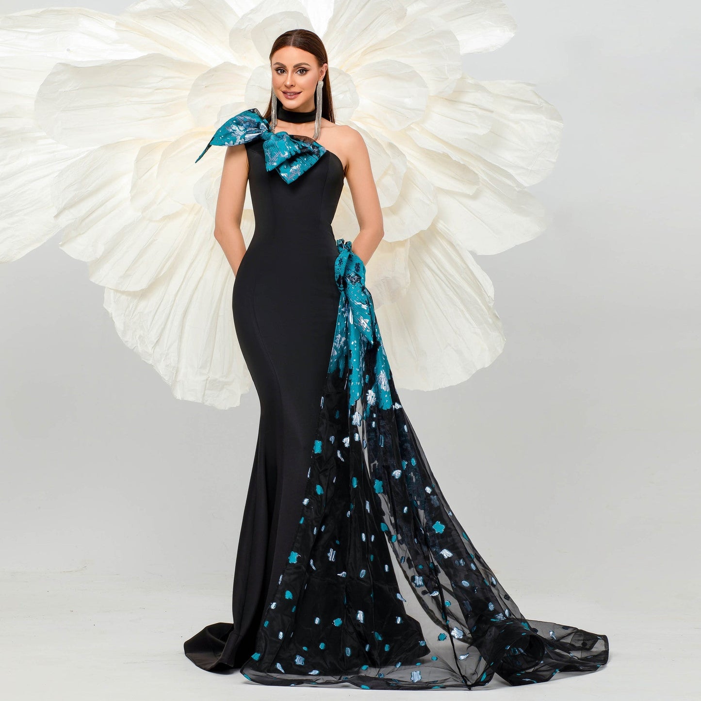 High End Sleeveless Elegant One Shoulder Diagonal Collar Cocktail Hairtail Evening Dress Bridesmaid Dress