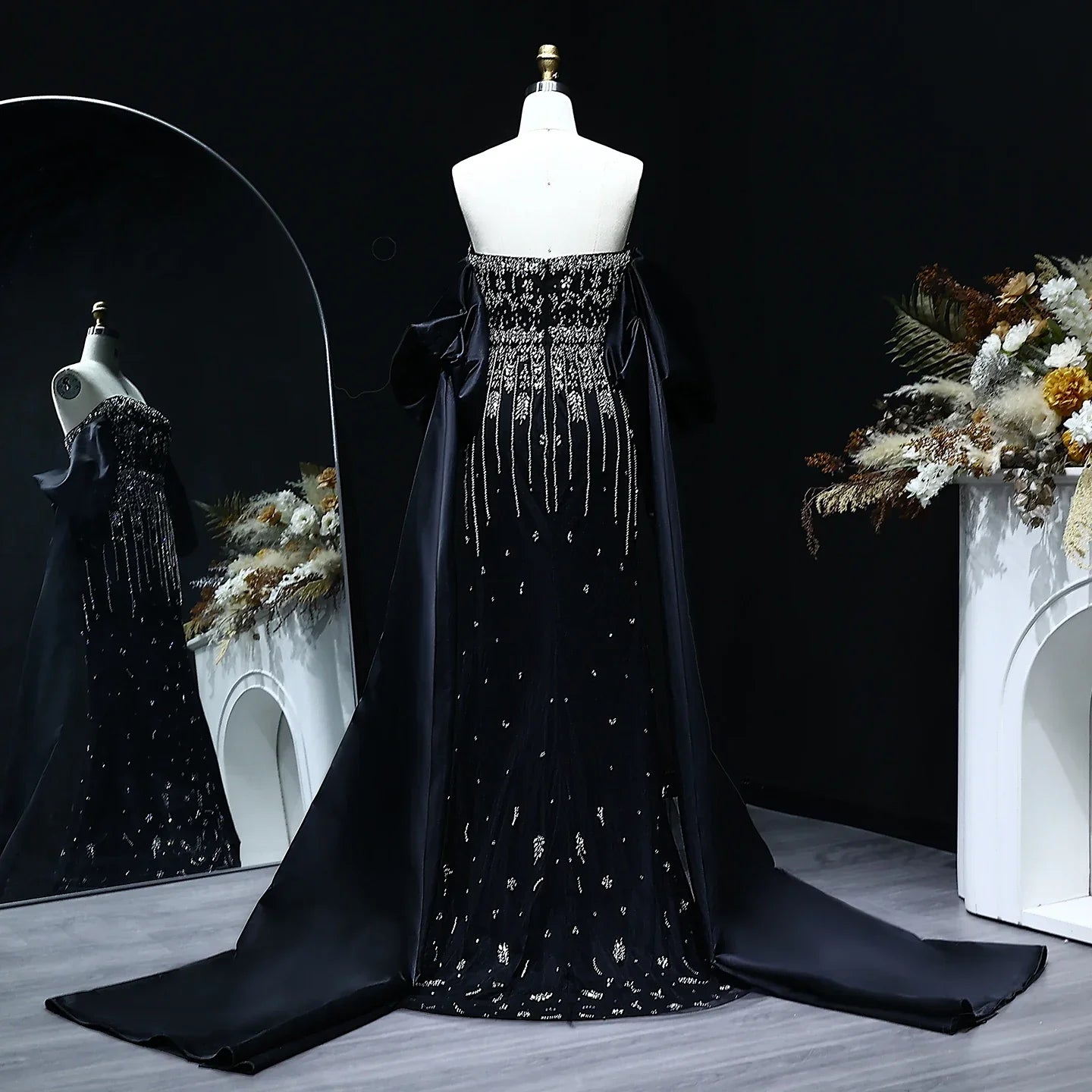 Crystal Tassel Black Evening Dress with Straps / Cape Strapless